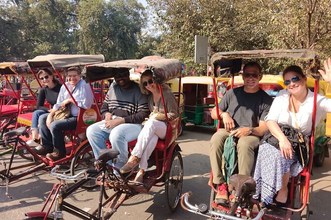 Private Old and New Delhi Sightseeing Tour - Timing, tickets, and what $32 really covers