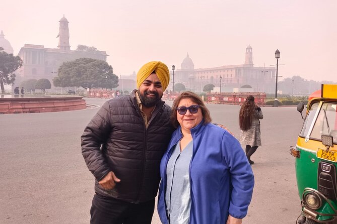 Private Old and New Delhi Sightseeing Tour - Rashtrapati Bhavan and Parliament: Big Government Landmarks, Proper Angles
