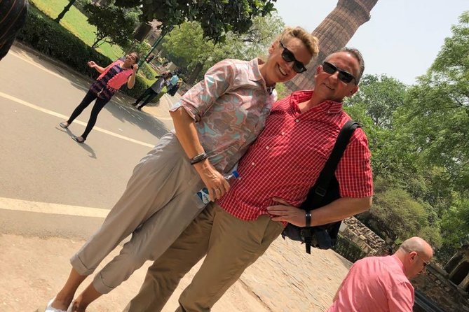 Private Old and New Delhi Tour in 8 Hours With Entrances and Lunch - Monday swap: Lotus Temple closure and the Bangla Sahib replacement