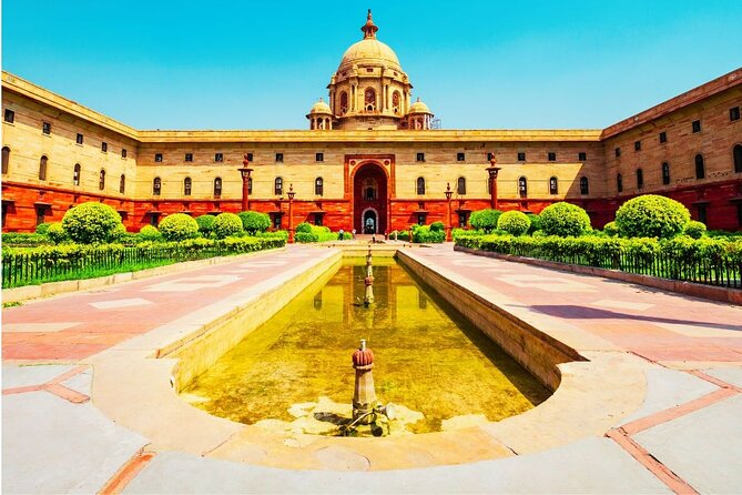 Private Old and New Delhi Tour with Guide - Red Fort Outside: Why You’ll See It Without the Lines