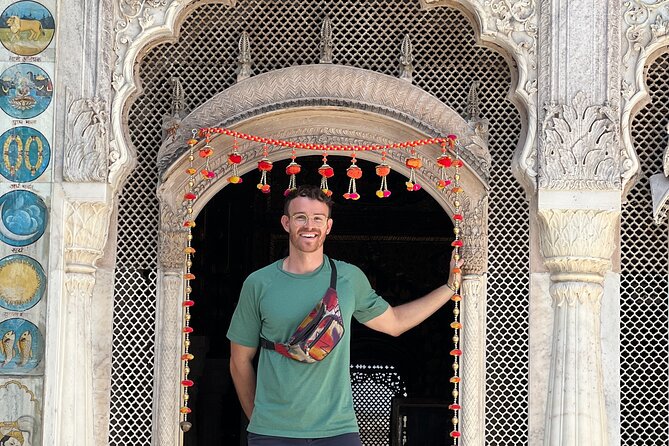 Private Old Delhi Heritage and Spice Market Tour - Old Delhi in 3 Hours: How This Walk Really Feels
