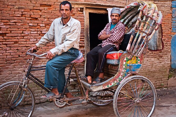 Private Old Delhi Markets and Temples Tour - Jain Lal Mandir and the Jain Birds Hospital stop