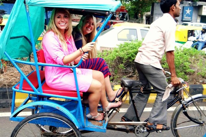 Private Old & New Delhi Tour - Experience the best of Delhi in 8 hours! - Jama Masjid: Mughal scale and a lesson in how the city breathes
