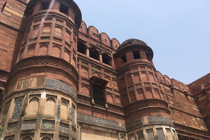 Private Over Night Taj Sunrise and Sunset From New Delhi - Fatehpur Sikri: UNESCO Red Sandstone and Water Trouble