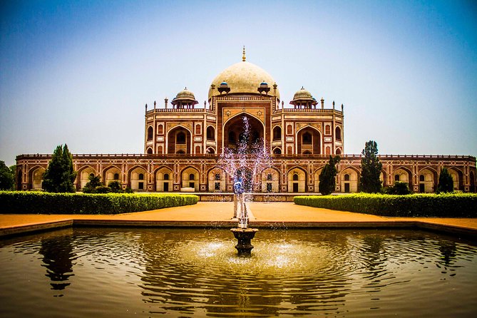 Private Overnight Taj Mahal Tour from Delhi - Day 1 in Agra: Agra Fort and Mehtab Bagh in the Best Order