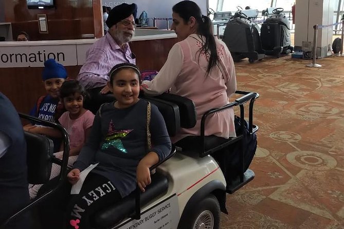 Private Round-Trip Transfer in Delhi with Optional VIP Assistance - From Plane to Hotel: The Simple Rhythm That Saves Your Day