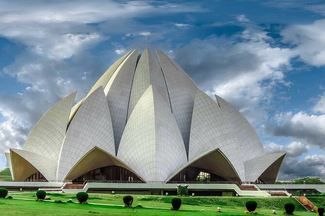 Private Same Day Tour of Delhi with Guide - Pickup, A/C, and why the car matters more than you think