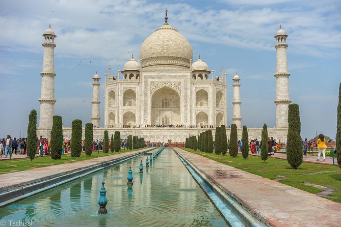 Private Same Day Trip to Taj Mahal with Sunrise & Agra Day Tour from New Delhi - Agra sunrise stop: Yamuna light, first views, and photo time