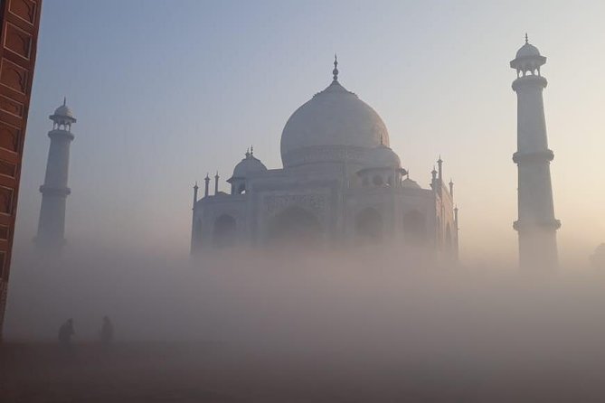 Private Sunrise Taj Mahal & Agra Tour From Delhi by Car - The dawn drive: 03:00AM pickup and the car ride to Agra
