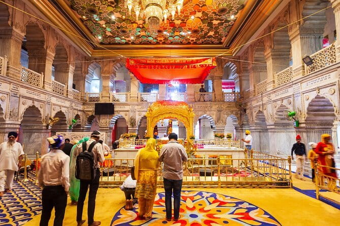 Private Sunrise Taj Mahal Tour – " Round Trip from Delhi by Car " - Your Guide and Driver: The Pace, Safety, and Comfort Factor