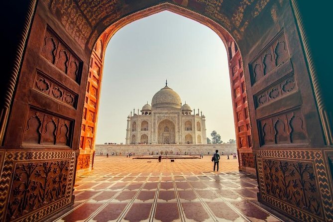 Private Sunrise Taj Mahal Tour with 5 star breakfast. - Taj Mahal at sunrise: what your guide helps you notice