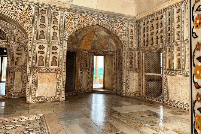 Private Taj Mahal ,Agra Fort and Baby Taj Tour From New Delhi - Timing tips that make the day feel less like a marathon