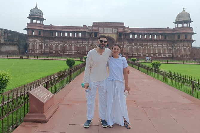 Private Taj Mahal, Agra Fort & Baby Taj Day Tour - All Inclusive - Getting picked up in Delhi (and not losing half the day to traffic)