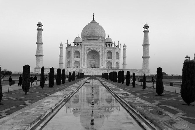 Private Taj Mahal & Agra Fort Tour, Dine with a View - The long drive reality: Delhi traffic can shape your whole day
