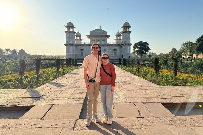 Private Taj Mahal and Agra Day Tour from Delhi-All Inclusive - Lunch at a 5-Star Restaurant, Plus Bottled Water