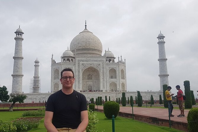 Private Taj Mahal Day Tour by Car with Lunch and Tickets - Tickets Included: Why That Matters More Than You Think