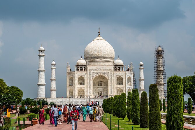 Private Taj Mahal from Delhi Budget Tour - Price and Value: How the $8 Rate Really Adds Up