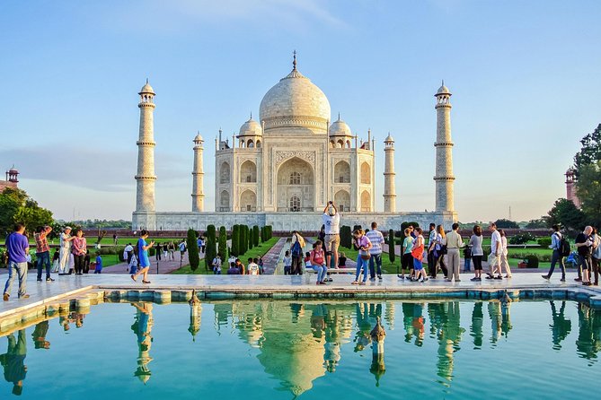 Private Taj Mahal India Sunrise Tour - Guide and driver quality: the difference between a tour and an event