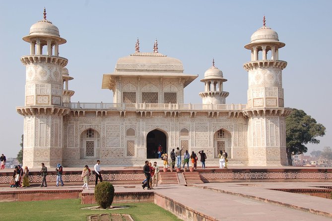 Private Taj Mahal Same Day Tour (Delhi - Agra - Delhi) - Delhi Pickup and the Drive to Agra (About 12 Hours Total)