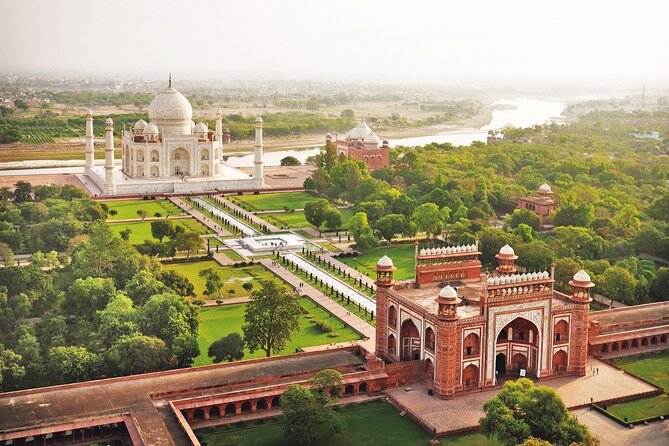 Private Taj Mahal Sunrise and Old Delhi Tour from New Delhi - Taj Mahal at sunrise: what a private 3-hour visit really gives you
