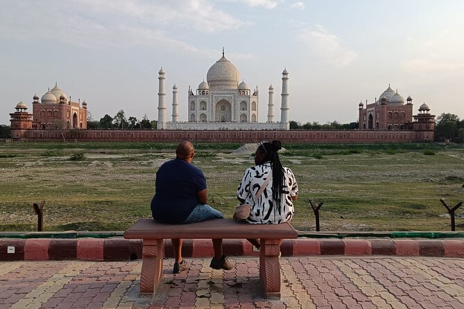 Private Taj Mahal Sunrise Day Trip From Delhi - The breakfast stop at a 5-star hotel: fuel without wasting time