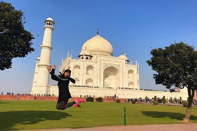 Private Taj Mahal Sunrise Tour and Agra Sightseeing from Delhi - Breakfast at a 5-Star Hotel: Optional, but a Smart Recovery