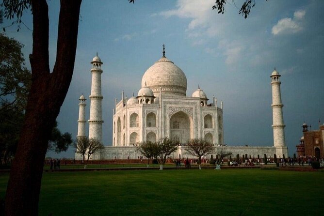 Private Taj Mahal Tour by Gatimaan Express Train - Entering the Taj Mahal with a Private Guide