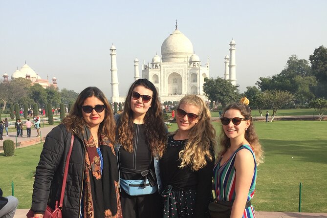 Private Tour: Day Trip to Agra From Delhi Including Taj Mahal and Agra Fort - The guide factor: why Nasiba’s name keeps coming up