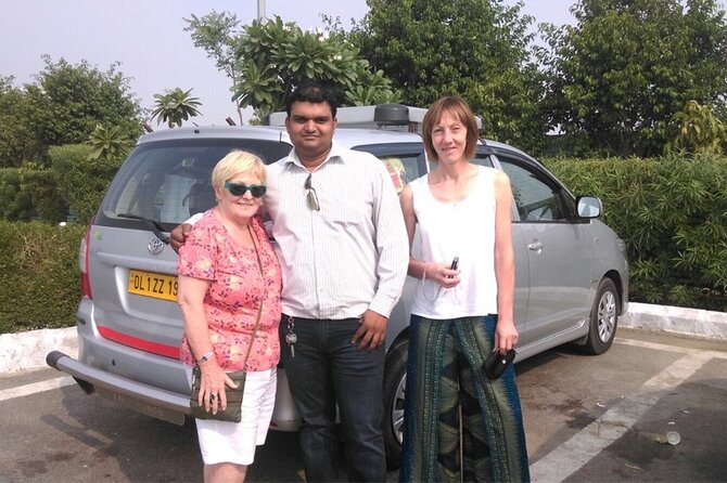 Private Tour : Delhi Day Tour with Tour Guide - The Included Driver-Guide Setup: Why Names Like Manish, Som, and Jeet Matter