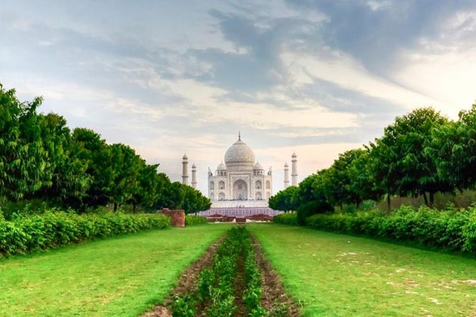 Private Tour: One Day Trip To Agra from Delhi by Car Visit Taj Mahal & Agra Fort - The real value: one day, two icons, no transport headaches