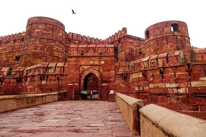 Private Tour to Taj Mahal and Agra From Delhi by Car - Agra Fort right after the Taj: good contrast for your eyes