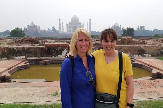Private Trip To Agra with Taj Mahal and Agra Fort - Agra Fort: Red Sandstone, Big Mughal Power