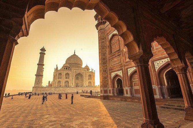 Private Trip to Taj Mahal With Front & Reverse View - Front View and Reverse View: Why Mehtab Bagh Matters