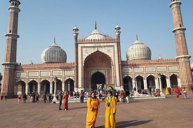 Private Walking Tour: Old Delhi including Ancient Havelis and Chandni Chowk - Chor Bazaar lunch: a flea-market break with real food energy