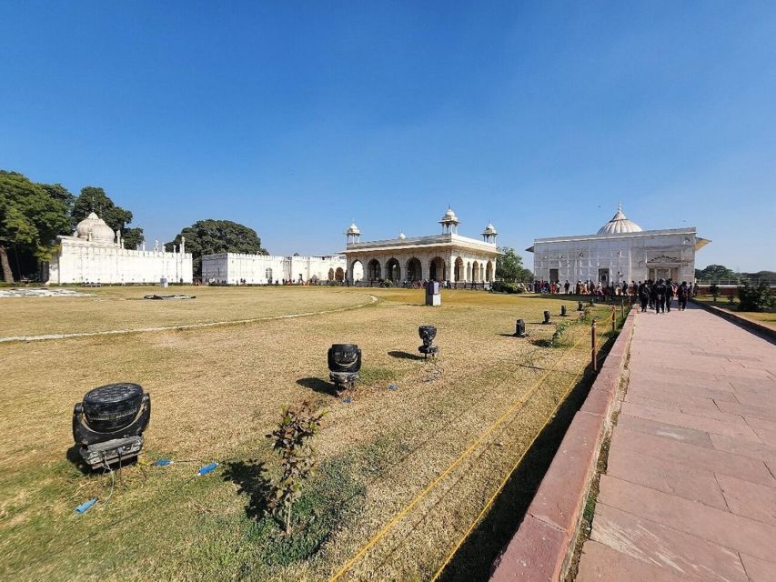 Red Fort Skip-the-Line E-tickets & guide Delhi transfers - Your 3-hour game plan inside the fort and museum spaces