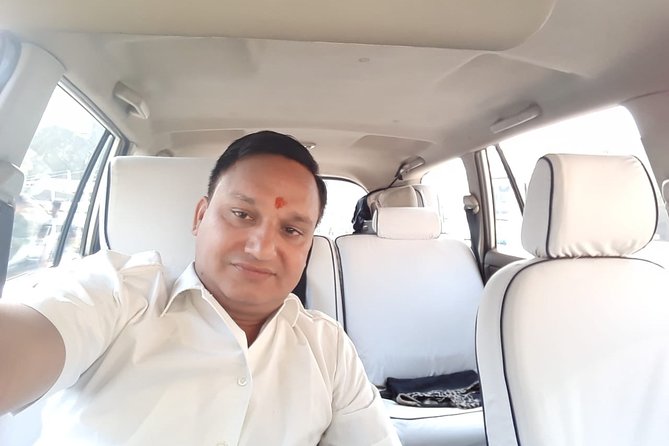 Round Trip Delhi Airport Transfers – Arrival & Departure Both - The Ride to Your Hotel: Comfort and Real Logistics