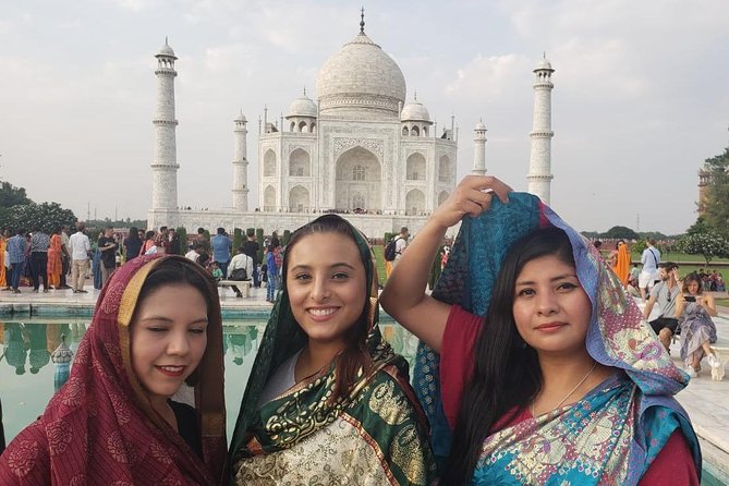 Same Day Agra Tour - Taj Mahal visit with a guide: more than just photos