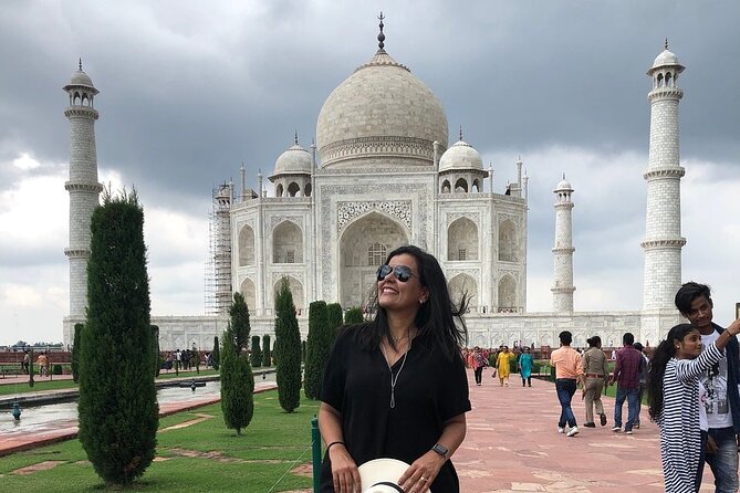 Same Day Agra Tour from Delhi - Private Transport and a Guide: How This Tour Saves Your Energy
