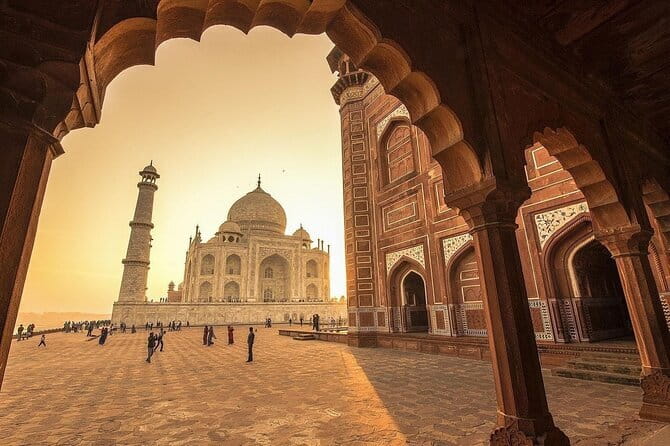Same Day Agra Trip by Car from Delhi - All Inclusive - Key things to know before you go