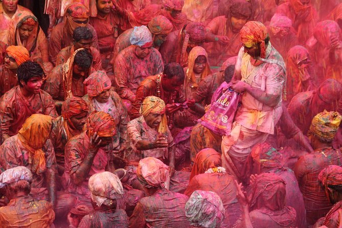 Same Day Mathura and Vrindavan Tour with Taj Mahal from New Delhi - 8) Final return to Delhi: finishing by 04:00 PM