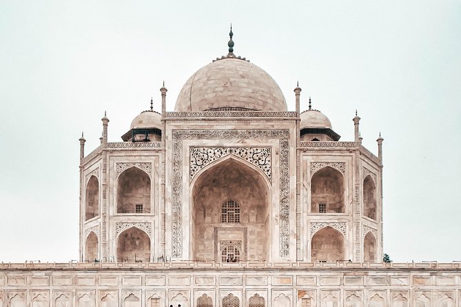 Same day Taj mahal and agra fort tour by car - Lunch Break at DoubleTree by Hilton Agra (and Why That Matters)