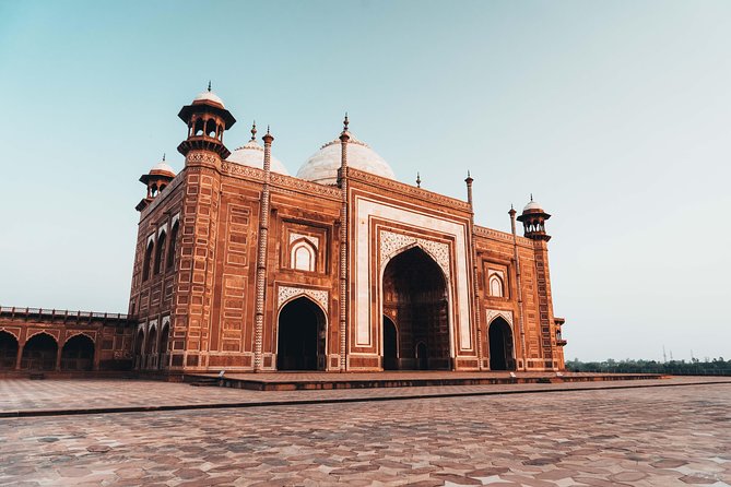 Same day Taj mahal and agra fort tour by car - The Return to Delhi: Expect a Tired but Happy End