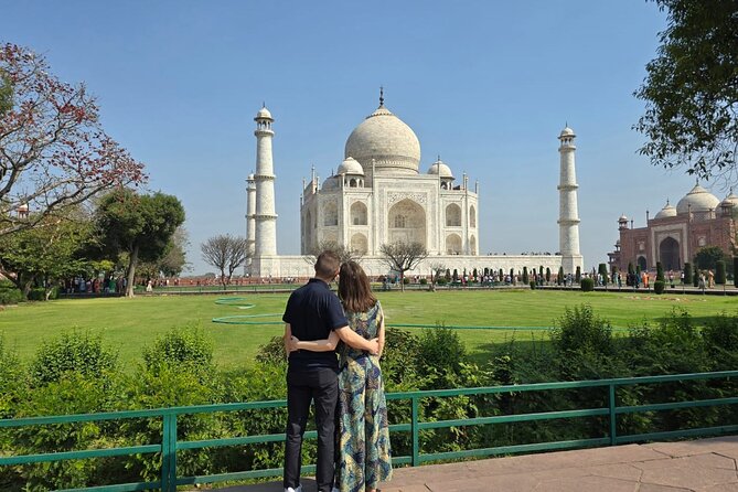 Same Day Taj Mahal Photography Tour by Car - Wandering Taj Mahal details: more than the big view