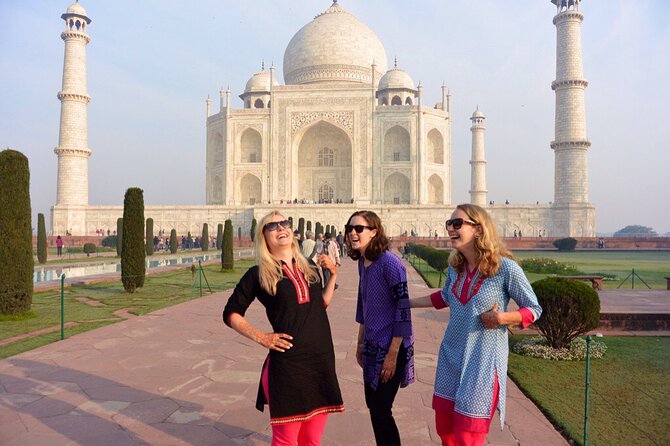 Same Day Taj Mahal Tour by Car from Delhi + Skip The Line Tickets - Taj Mahal at 10:30: what the guide time is really buying you