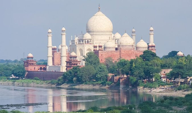 Same Day Taj Mahal Trip By Car - 6 a.m. Pickup and the A/C Car Ride to Agra