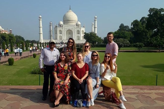 Same day Tajmahal tour with SOS Elephant/Bear wildlife Sanctuary - Wildlife SOS Agra: elephants, bears, and the Rs 2000 donation