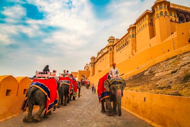 Same Day Tour of Taj Mahal with Our Real Historical Experience - The Taj Mahal: timing, tickets, and a guide who keeps you moving