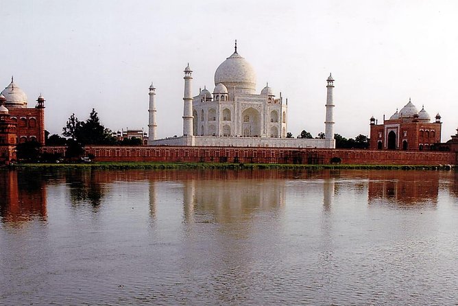 Same-Day Wonders: Taj Mahal & Agra Fort Tour from Hyderabad - Price and Logistics: Does $150 Really Make Sense?