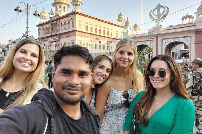 Sanjay Colony Slum & Old delhi Street Food Tasting tour - Practical logistics that will make or break your day