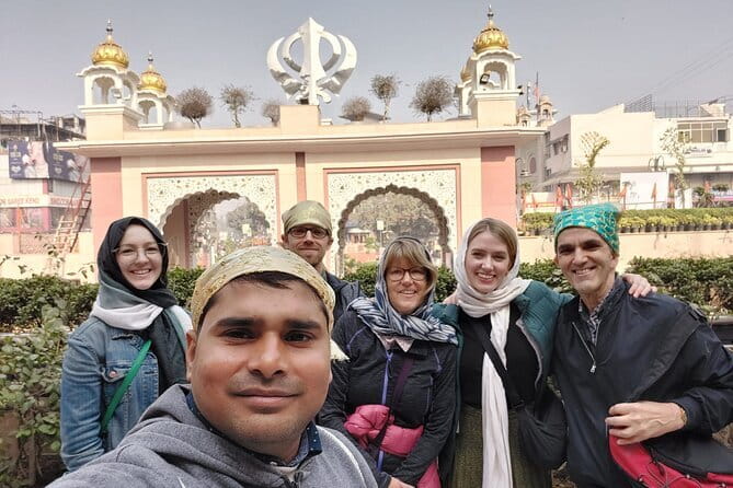 Sanjay Colony Slum & Old delhi Street Food Tasting tour - How the visit is paced (and why the timings matter)